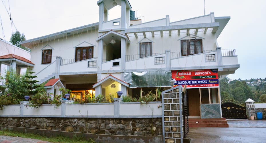 Enaans Holidays Inn, Kodaikanal 1